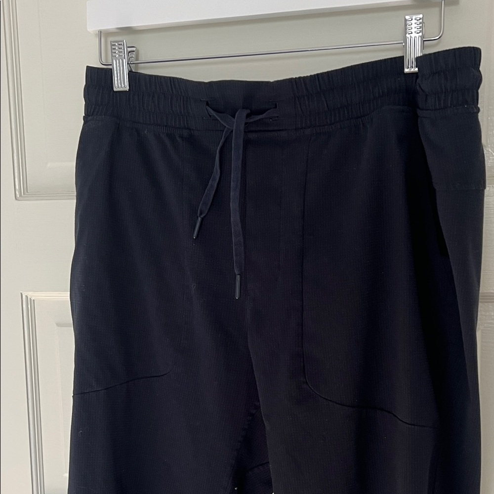 lululemon Men's navy Joggers